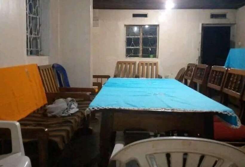 پانسیون Sunrise Homestay Sipi