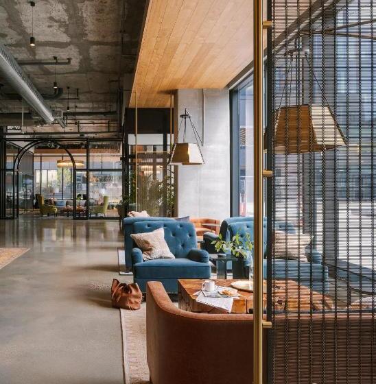 Sonder At North Loop Green