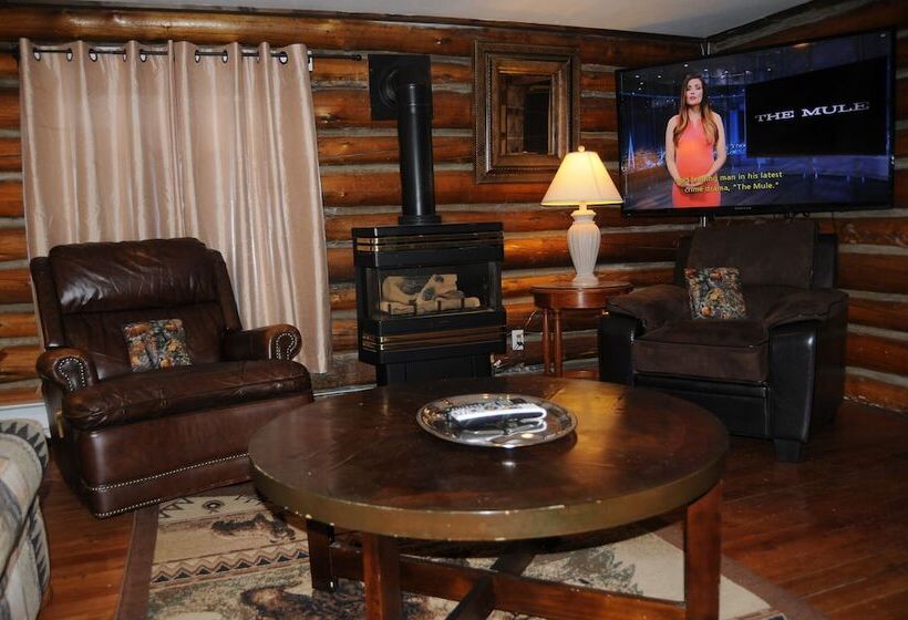 Yellowstone Motel Adults Only