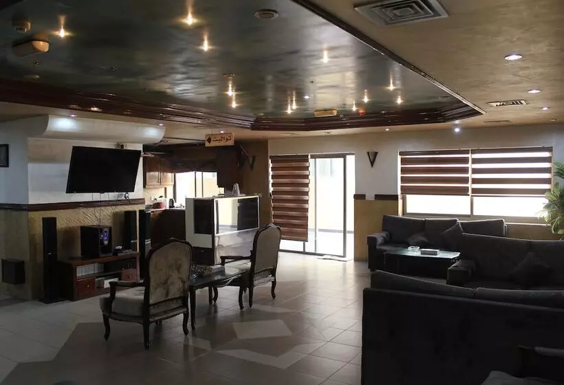 Al Ahfad Hotel Apartments