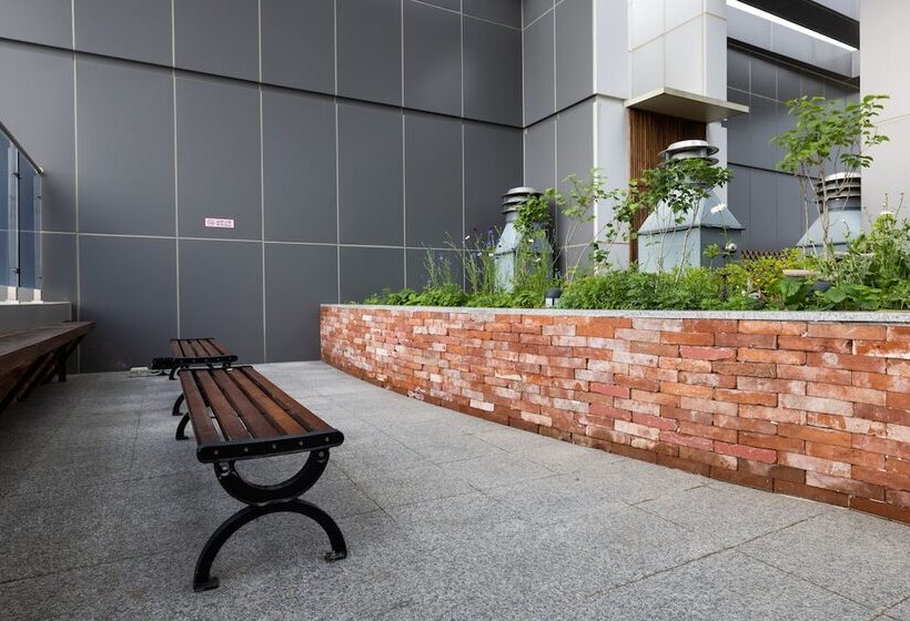 Grandbleu Hotel & Residence