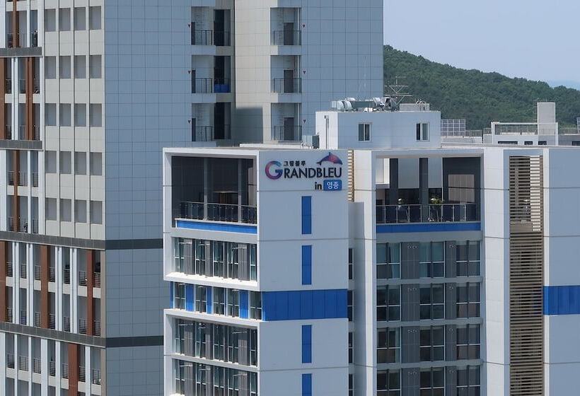 Grandbleu Hotel & Residence