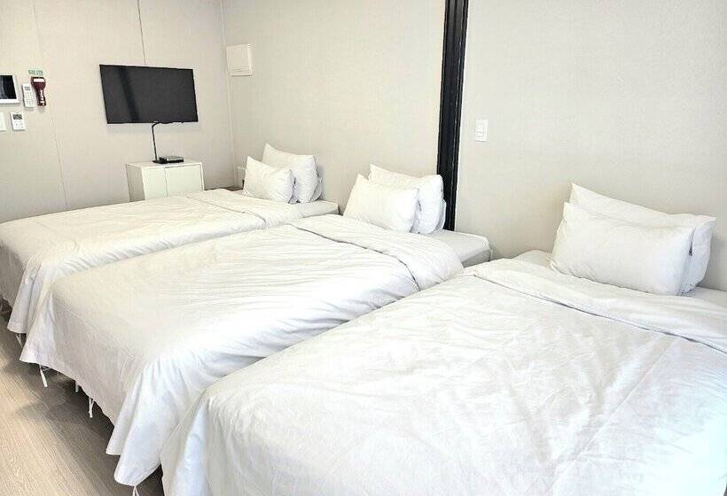 Grandbleu Hotel & Residence