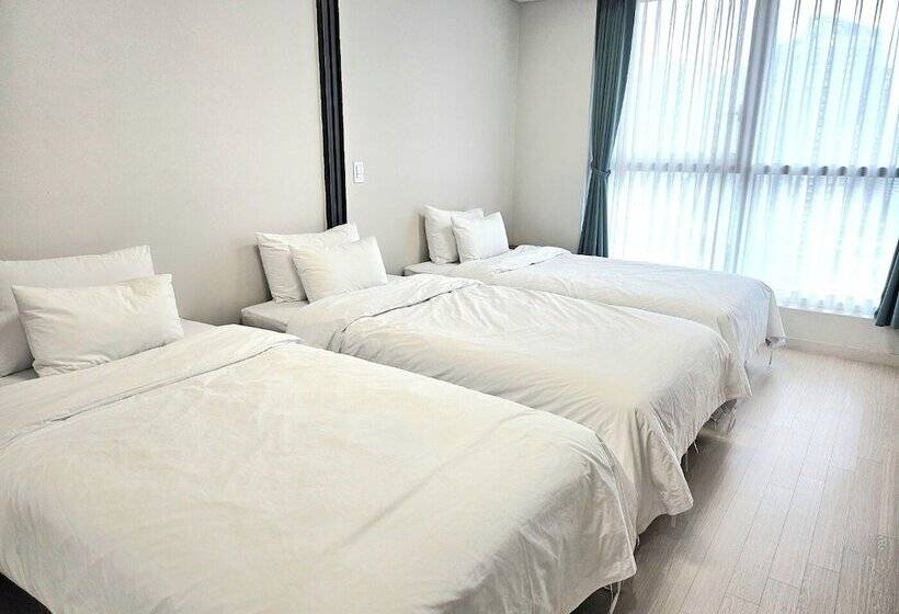 Grandbleu Hotel & Residence