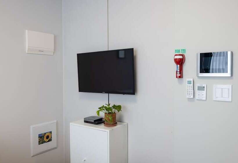 Grandbleu Hotel & Residence