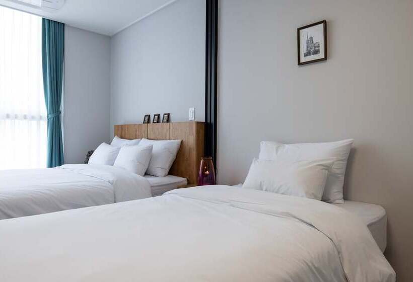 Grandbleu Hotel & Residence