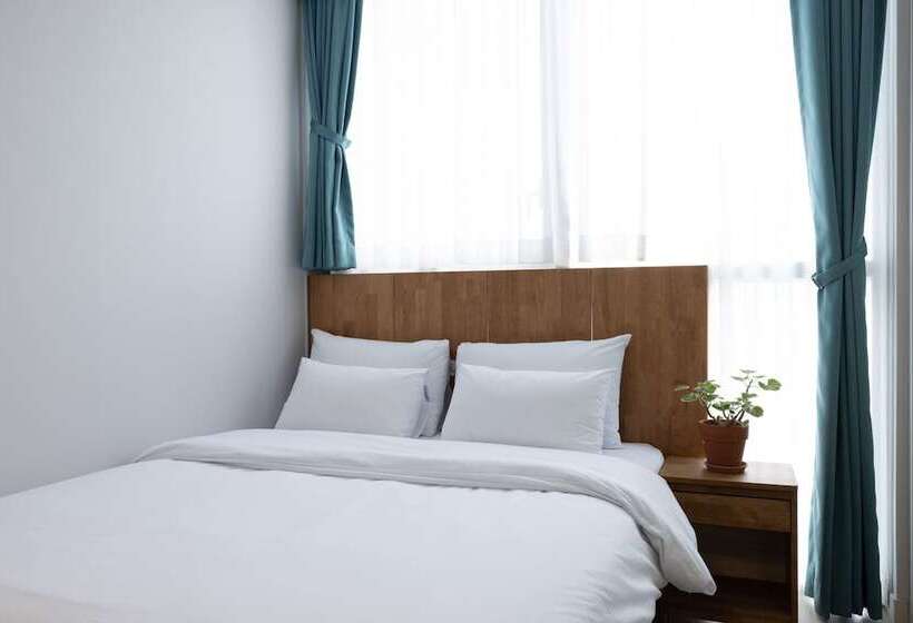 Grandbleu Hotel & Residence