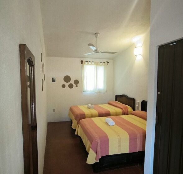 ホテル Casa Bugambilias