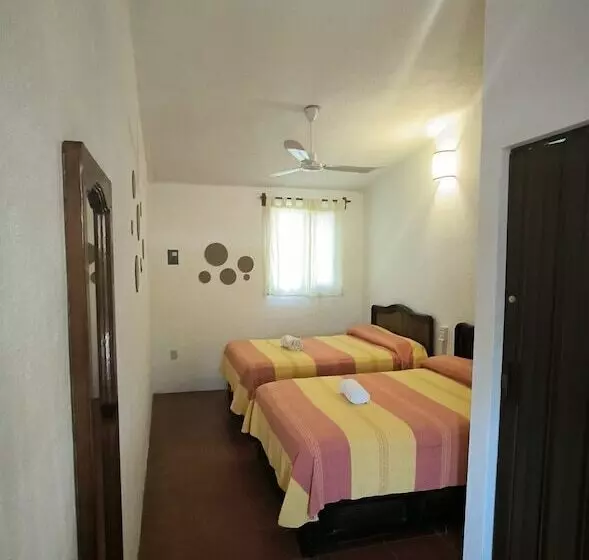 Hotelli Casa Bugambilias