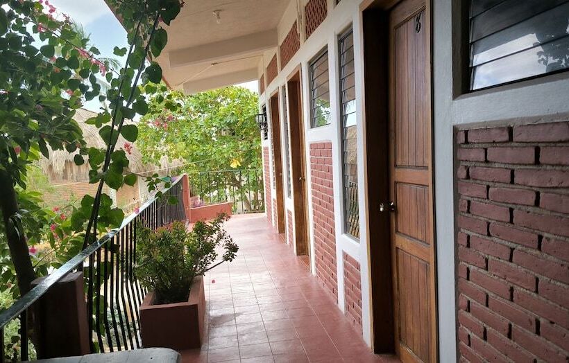 ホテル Casa Bugambilias