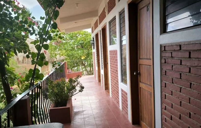 Hotelli Casa Bugambilias