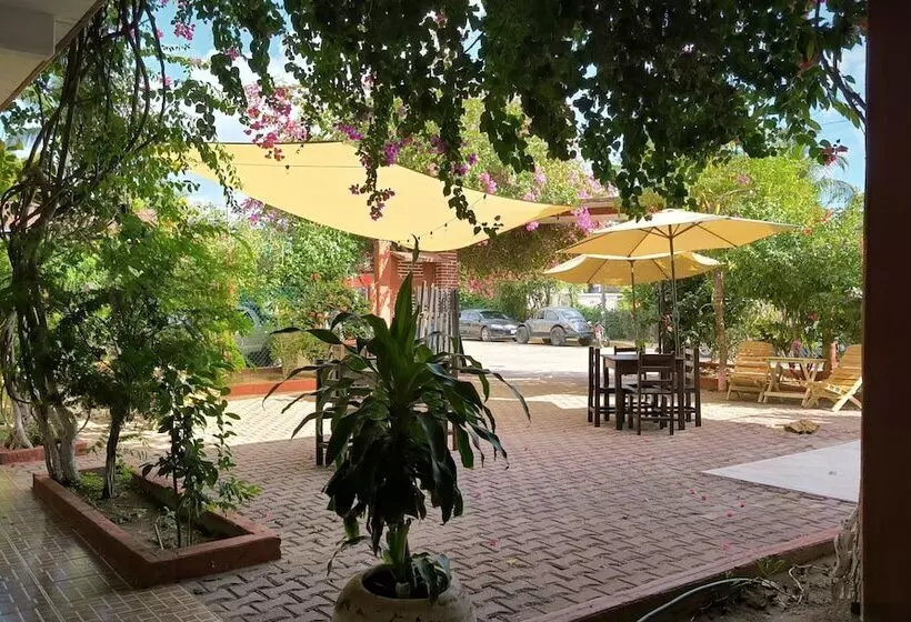 Hotelli Casa Bugambilias