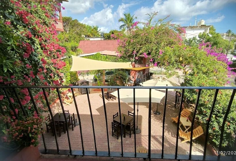 ホテル Casa Bugambilias