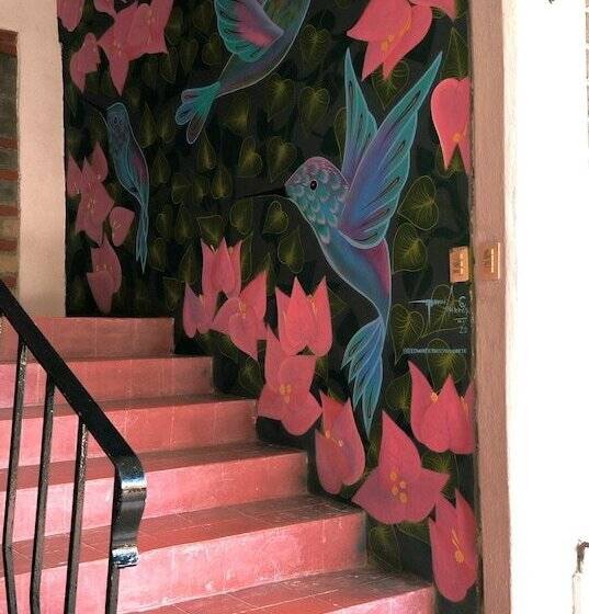 ホテル Casa Bugambilias