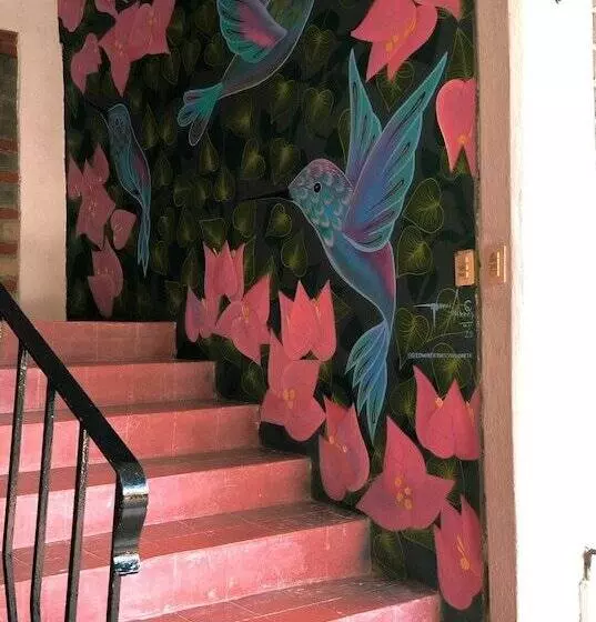 Hotelli Casa Bugambilias