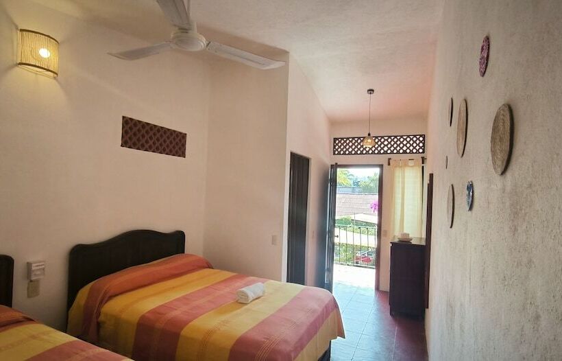 ホテル Casa Bugambilias