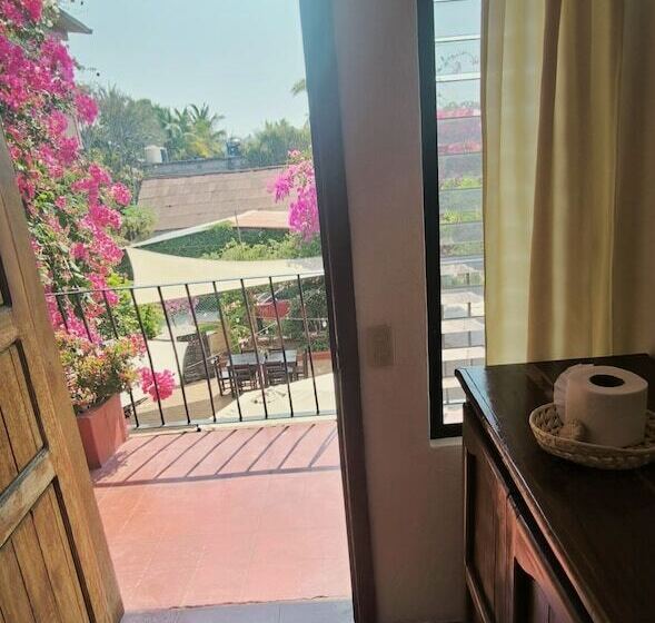 ホテル Casa Bugambilias