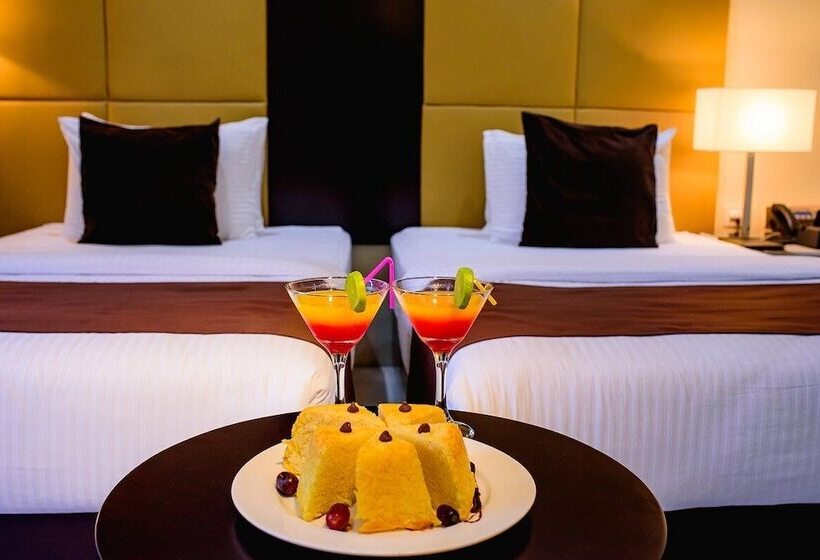 هتل Echelon Heights