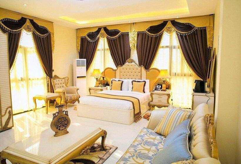 هتل Echelon Heights