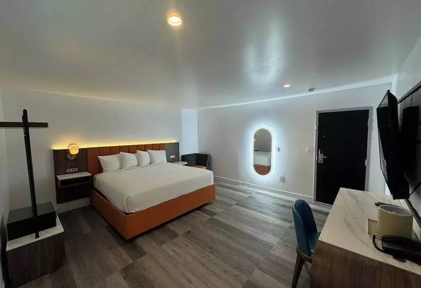 ホテル Rudra Hollywood