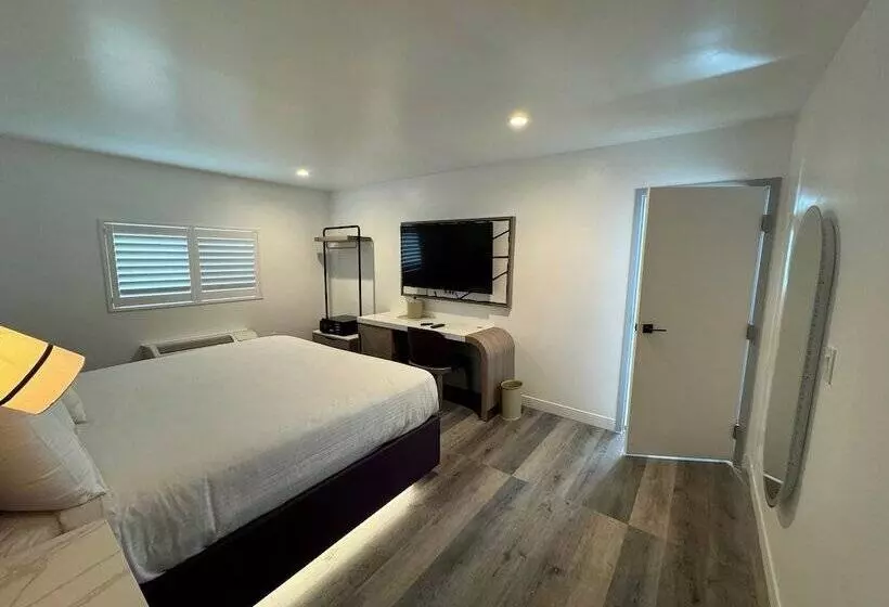 ホテル Rudra Hollywood