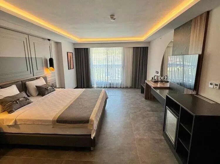 Telmessos City Hotel Adults Only