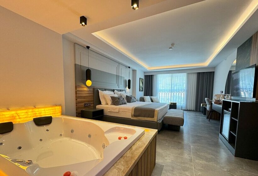 Telmessos City Hotel Adults Only