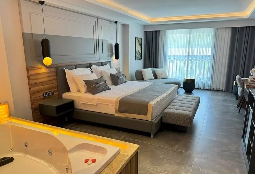 Telmessos City Hotel Adults Only