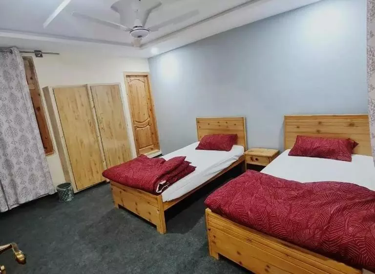 پانسیون Northland Guest House Skardu
