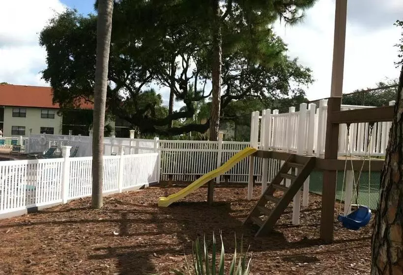Lomakeskus Spacious Shorewalk 2b 2b Condo Near Anna Maria Island, Beaches & Img Academy