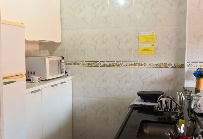 Pousada Favo De Mel   Hostel