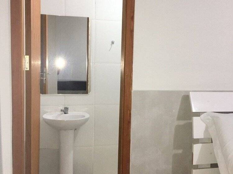 Pousada Favo De Mel   Hostel