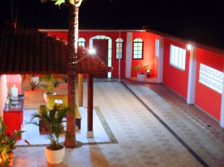 Pousada Favo De Mel   Hostel