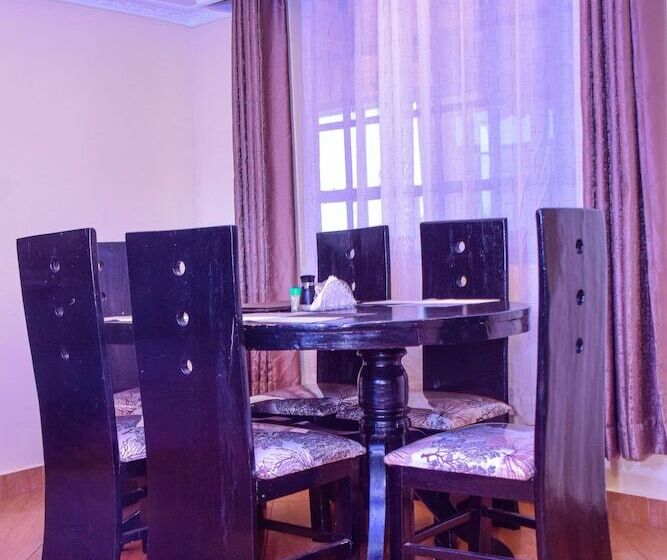 Ebisa Hotel Marsabit