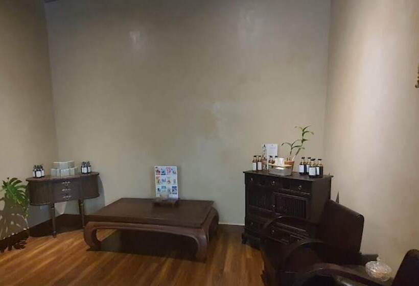 Alex Hotel Binh Thanh