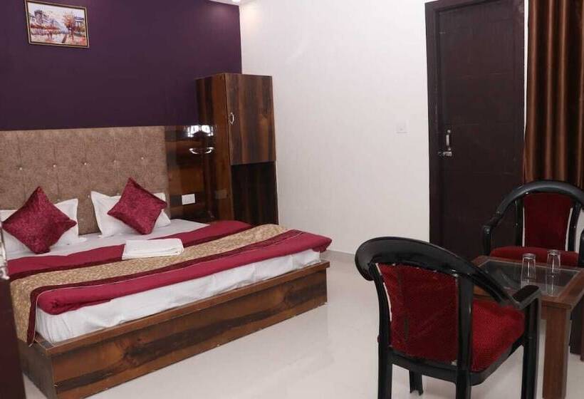 فندق Grand Exotica