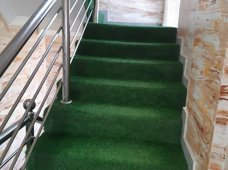 호텔 Julbert Plaza