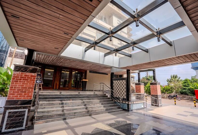 فندق Lucky India