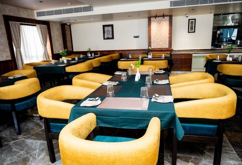 فندق Lucky India