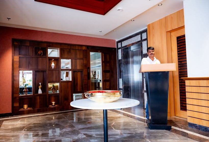 فندق Lucky India