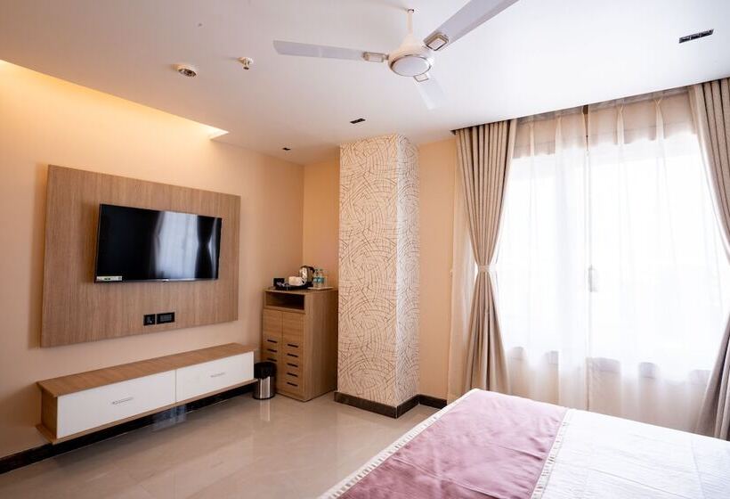 فندق Lucky India