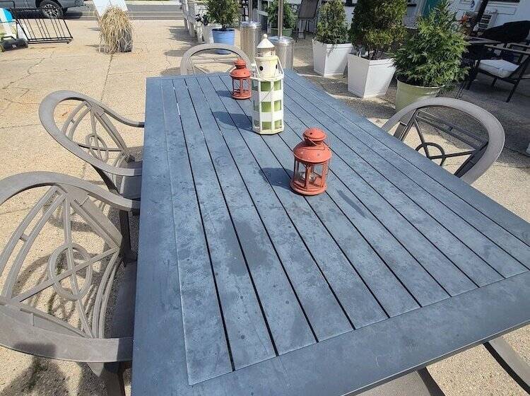 ホテル On Magnolia East