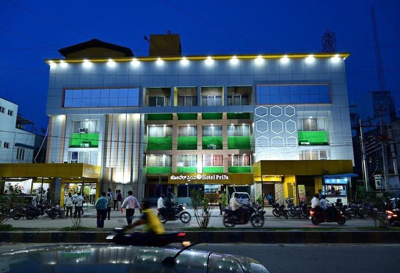 فندق Priya