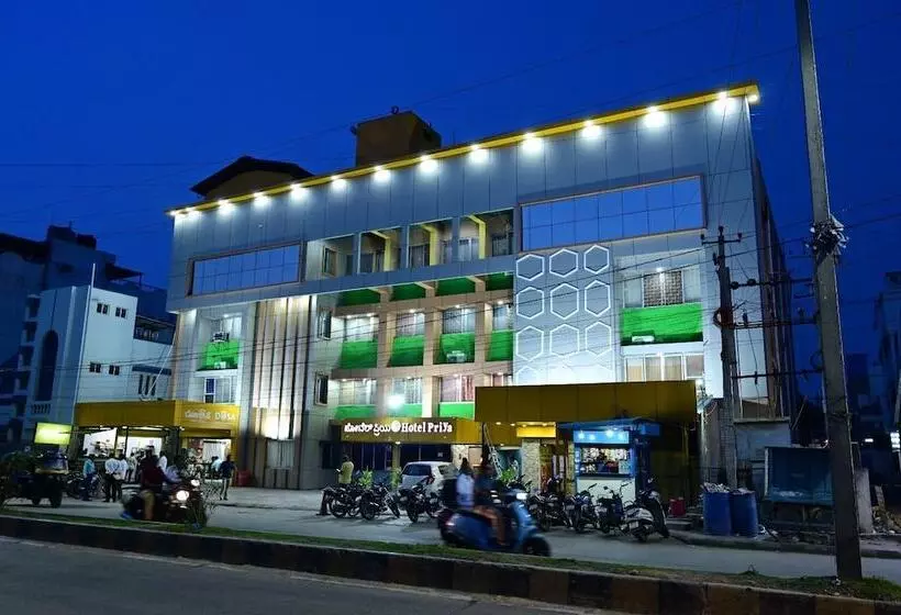Hotel Priya