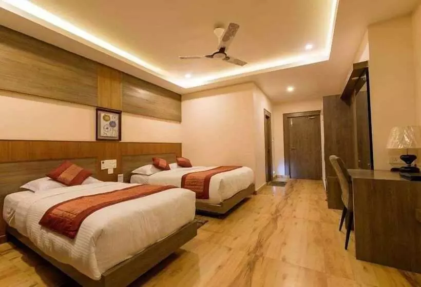 هتل Pujan Pvt.ltd