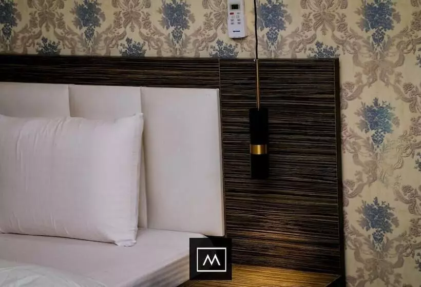 Mo House Hotels And Apartments