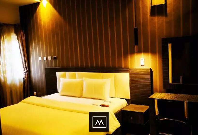 Mo House Hotels And Apartments