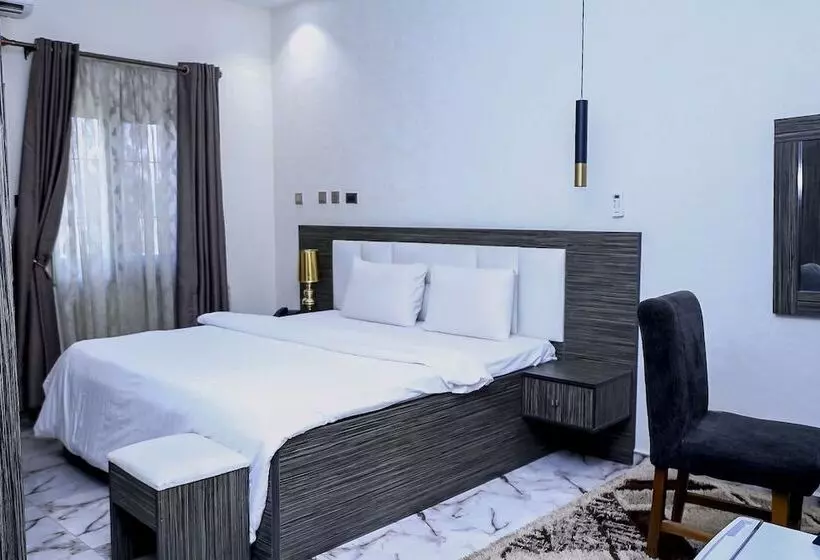 Mo House Hotels And Apartments