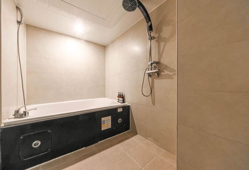 Motel Changwon Myeongseo-dong Hotel Bucks