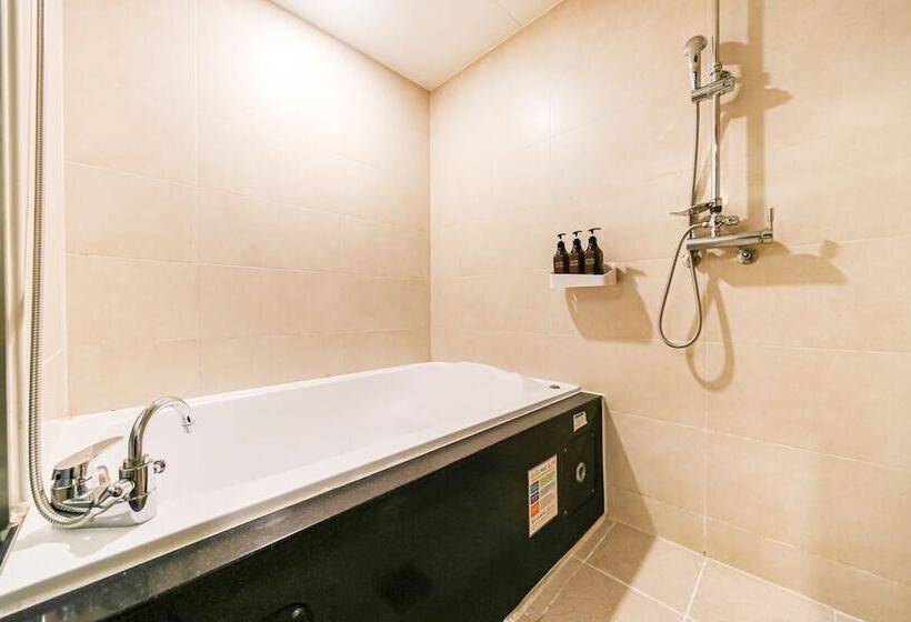 Motel Changwon Myeongseo-dong Hotel Bucks